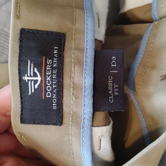 Dockers Signature Khaki Classic Fit D3 Men's size 30x30 - Picture 2 of 14